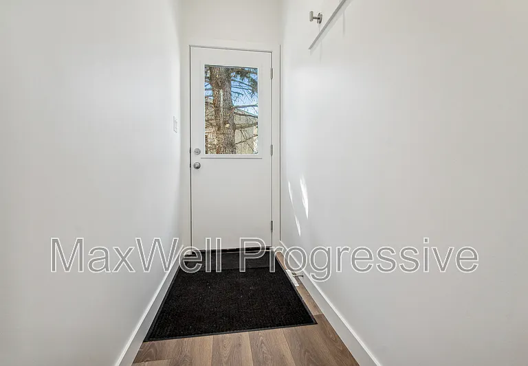 9017 93rd St NW #9005 — Photo 1