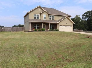 11 Easy St, Seale, AL 36875