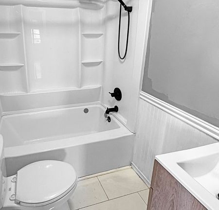 5th image of 62 Ridgeway Ave