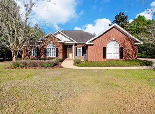 160 Carrington Cir, Thomasville, GA 31757