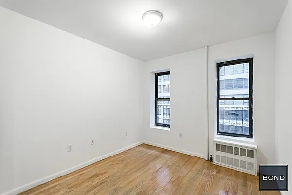 Rented by Bond New York | media 11