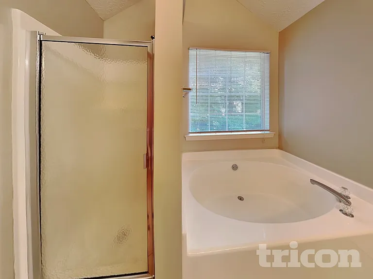 50 Tufts Cir — Photo 11