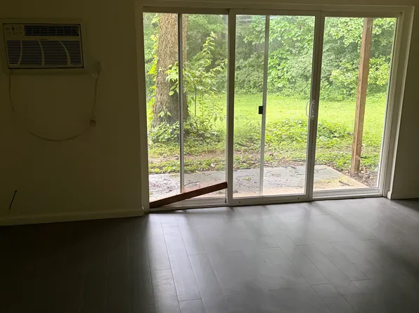 4738 Gray Rd APT 6, Cincinnati, OH 45232