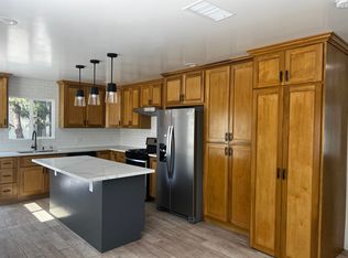 1932 Landis St, Burbank, CA 91504