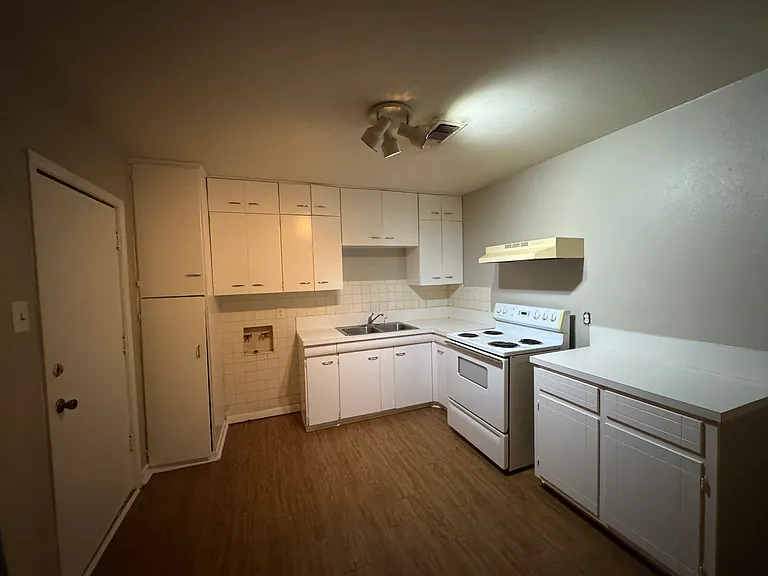 118 Ponder Ave — Photo 6