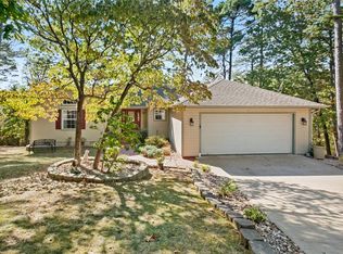 14 Redruth Ln, Bella Vista, AR 72714