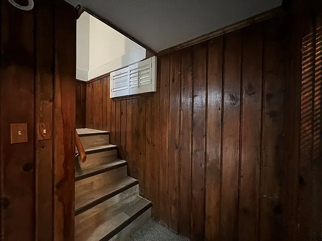 2125 Stirling St — Photo 25