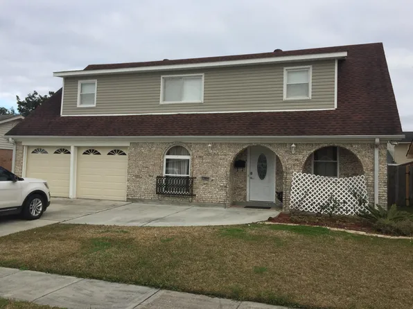 505 Lynnmeade Dr, Gretna, LA 70056