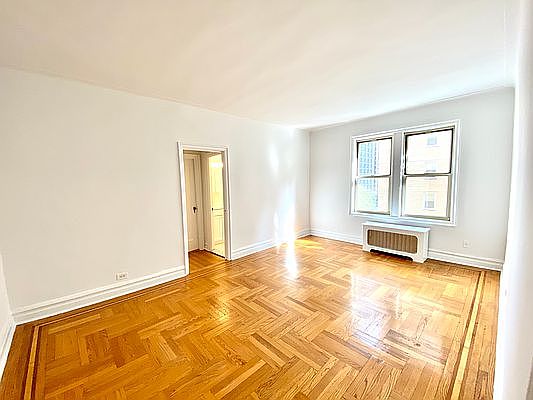 1st image of 200 E 63rd St APT 5C