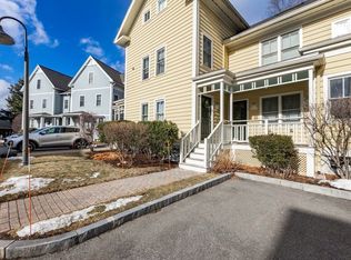 7 Russell Pl UNIT 7, Arlington, MA 02474