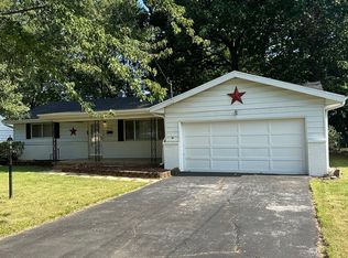 2626 E Stanford St, Springfield, MO 65804