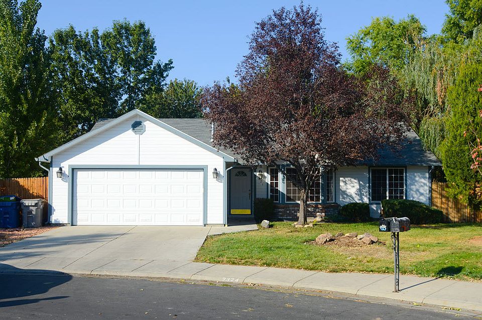 1st image of 2324 N Pilgrim Pl