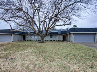 7022 S Indianapolis Ave, Tulsa, OK 74136