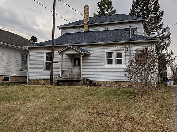 3rd image of 517 S Madriver St