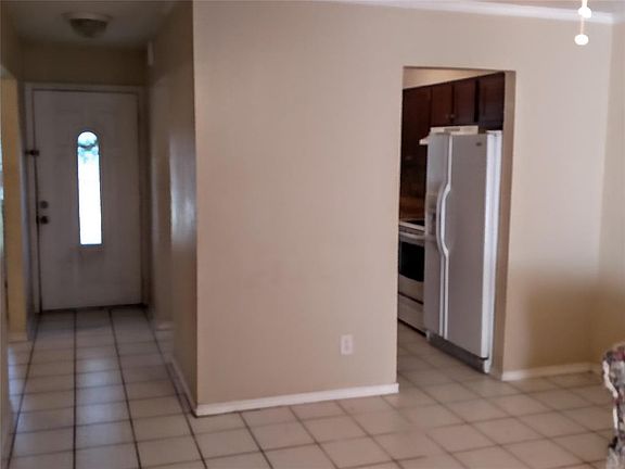 2nd image of 1608 Debbie Dr