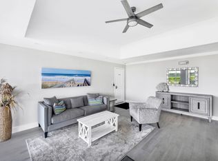 585 Dune Rd #L5, Westhampton, NY 11977