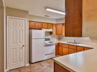 405 Fonville St #A, Martin, TN 38237