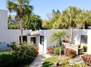 442 Palm Tree Dr #442, Bradenton, FL 34210