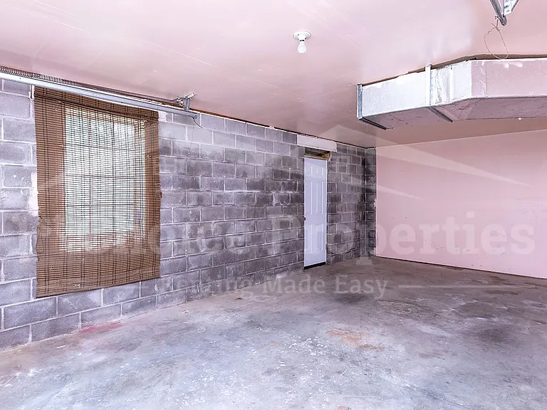 203 Winterhaven Dr — Photo 24