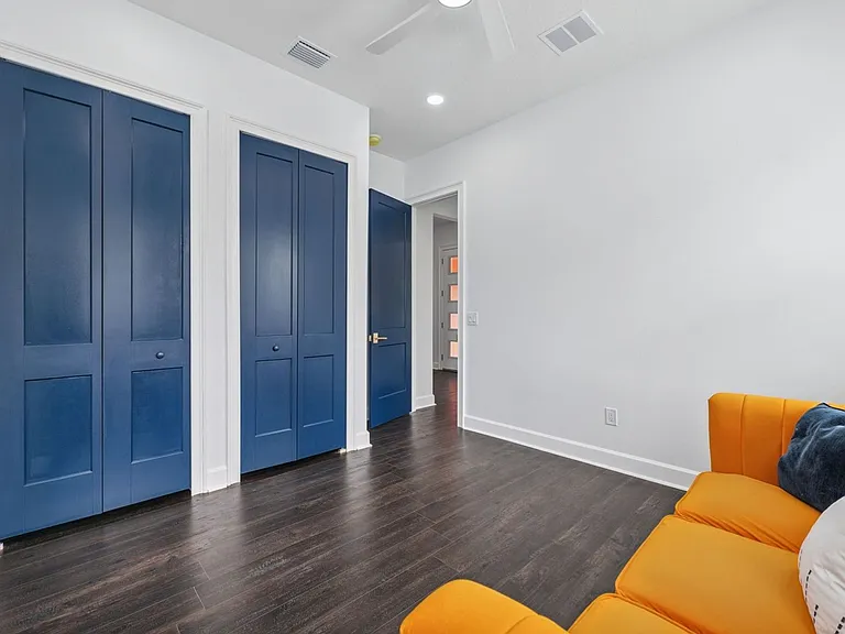 8605 Inwood Dr — Photo 15