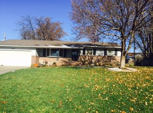 1329 Highland Dr, McPherson, KS 67460