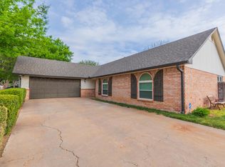 6213 Dartmouth St, Amarillo, TX 79109