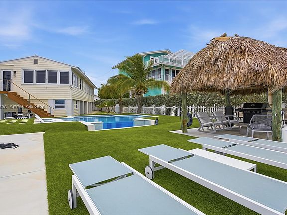 2nd image of 235 Tavernier Dr