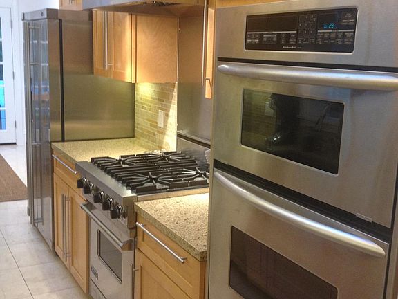5th image of 2281 Green St #2281