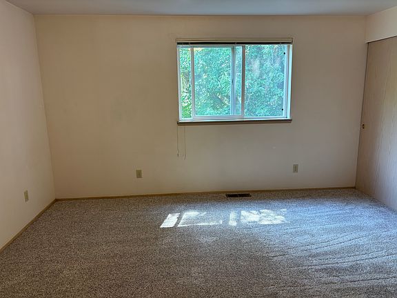 4th image of 2117 14th St #Na