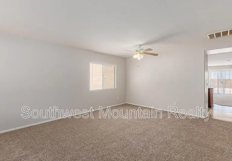 5179 E Silverbell Rd — Photo 8