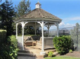 561 Country View Pl, Camarillo, CA 93010