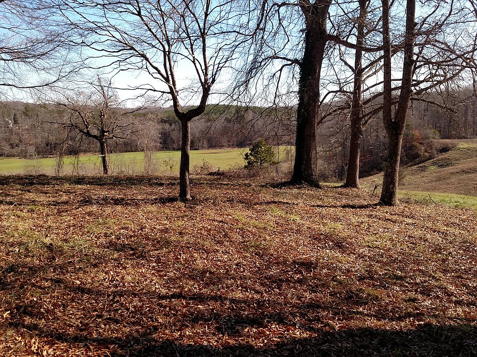 1st image of 106 Hidden Valley Dr