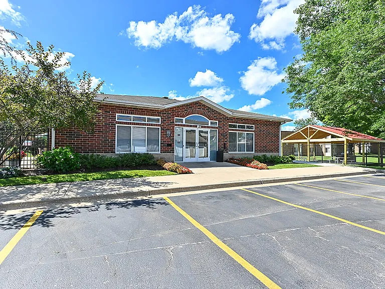 Leasing Office