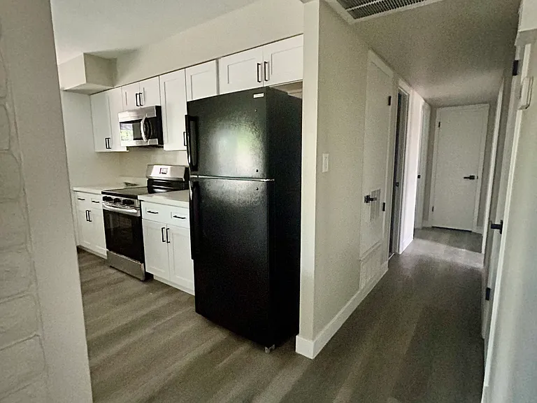 1929 E Alameda Dr — Photo 13