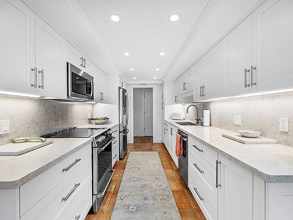 4th image of 3140 S Ocean Blvd APT 202