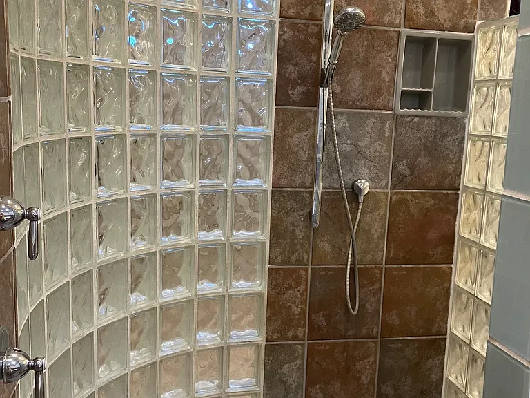 2063 Dorothy Ln — Photo 10