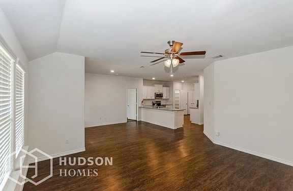 5th image of 219 Arborside Dr
