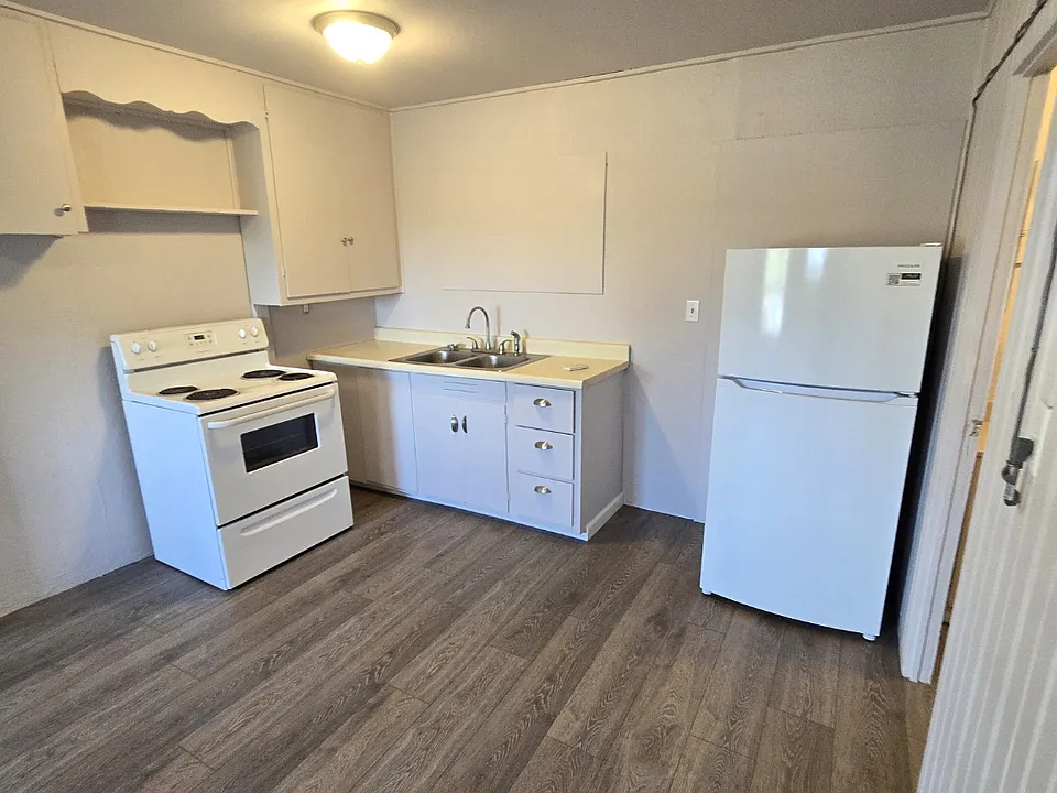 991 E South Slope Rd #3