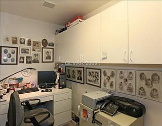 4th image of 2709 Valley Downs Dr
