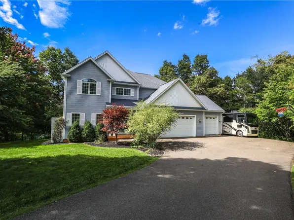 225 Oak Hill Rd, Horseheads, NY 14845