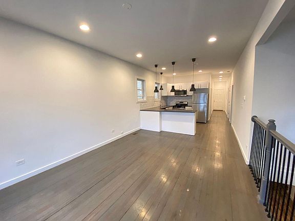 2nd image of 1710 N Kimball Ave #1