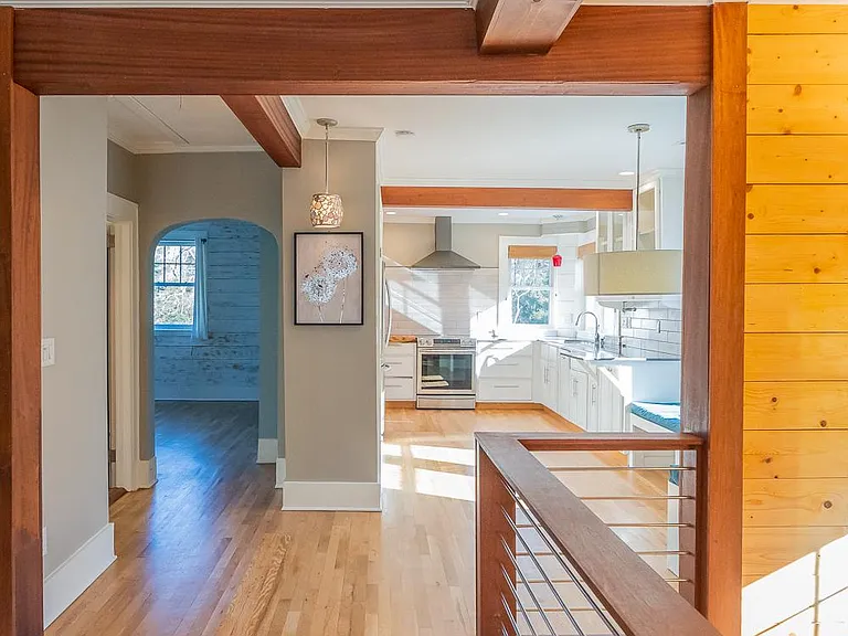 71 Linden Ave #2 — Photo 4