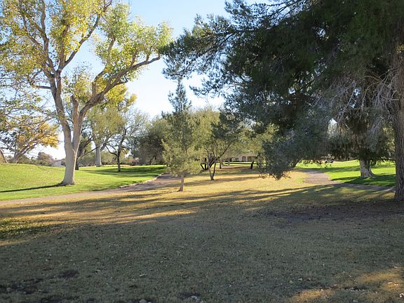 2nd image of 102 Avenida Otero