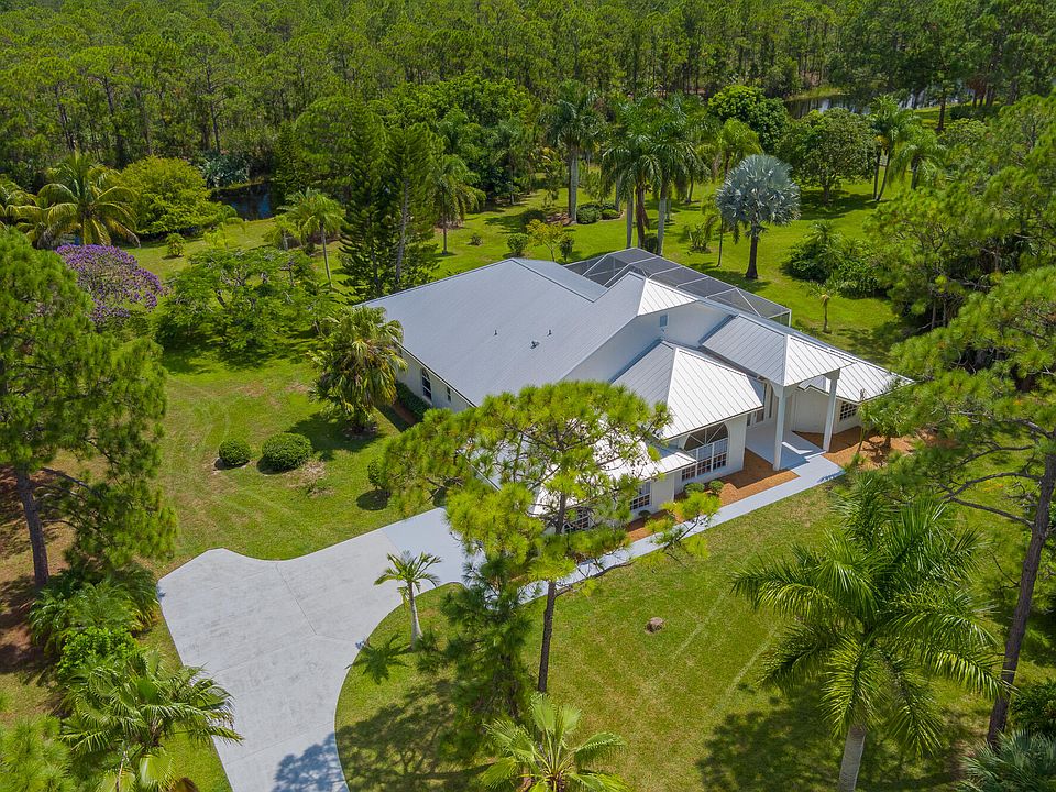 9792 SW Santa Monica Drive, Palm City, FL 34990 | Zillow