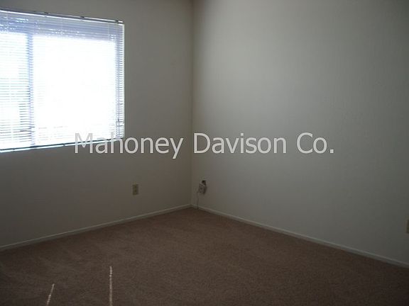 5th image of 1431 Ivy Ln