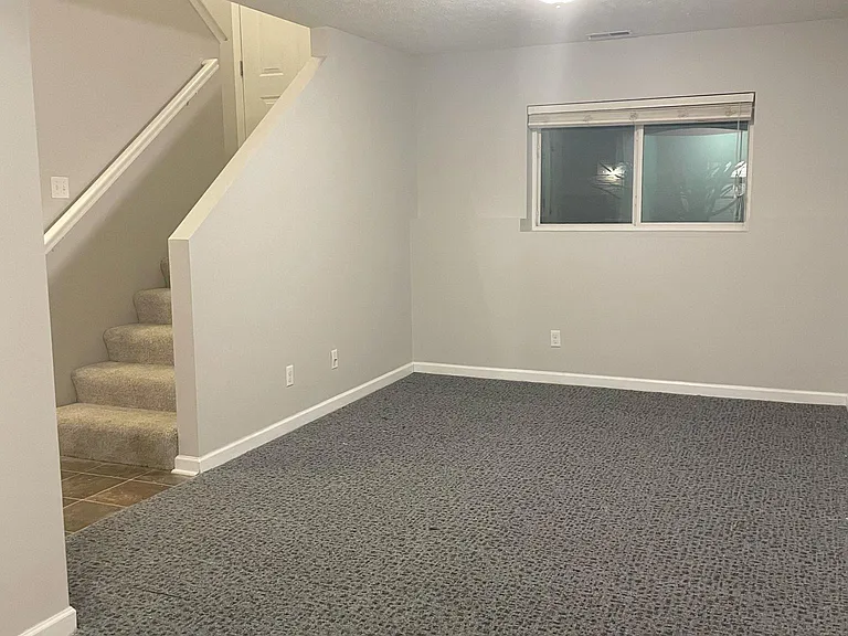 9113 Weber St — Photo 6