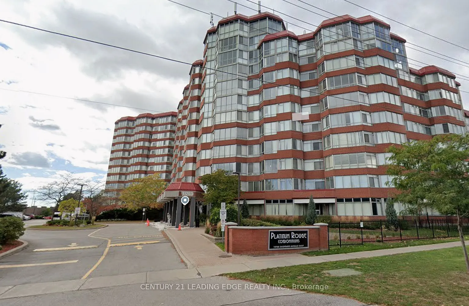 3 bed, $3,000 — Photo 1