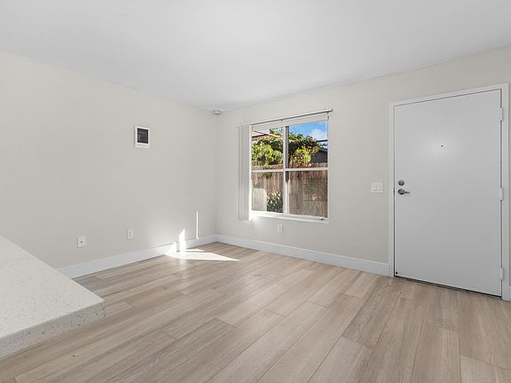5th image of 4454 Utah St APT 2