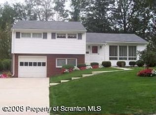 813 Hilltop Dr, Clarks Summit, PA