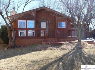 8113 Hanover St, Omaha, NE 68122